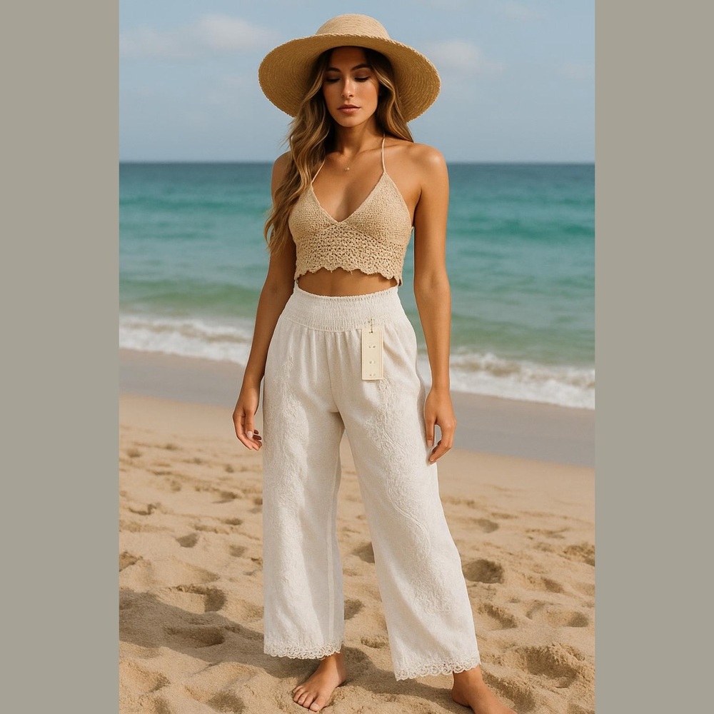 Women’s White Smocked Waist Floral Embroidered Pants NWT XL Boho Vacay Beachy